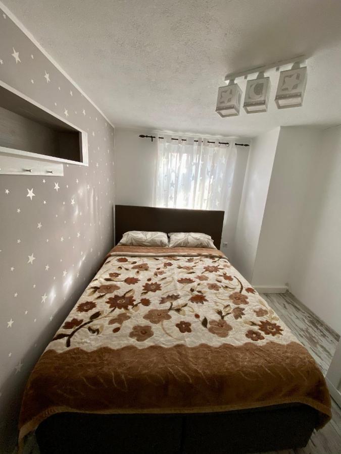 El Greco Ferienwohnung Tieringen Zewnętrze zdjęcie